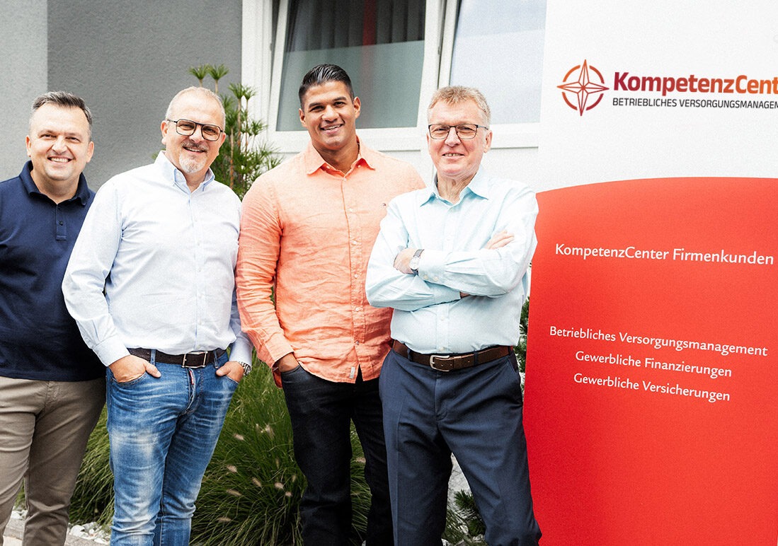 Enes Hasanovic, Thorsten Schöcke, Marcel Vossen und Udo Domanski vom Kompetenzcenter Firmen