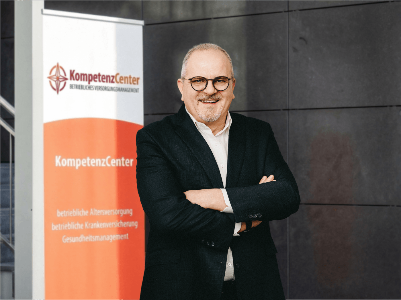 Thorsten_4_mobile (1) Foto von Thorsten Schöcke - Team Kompetenzcenter Firmen.