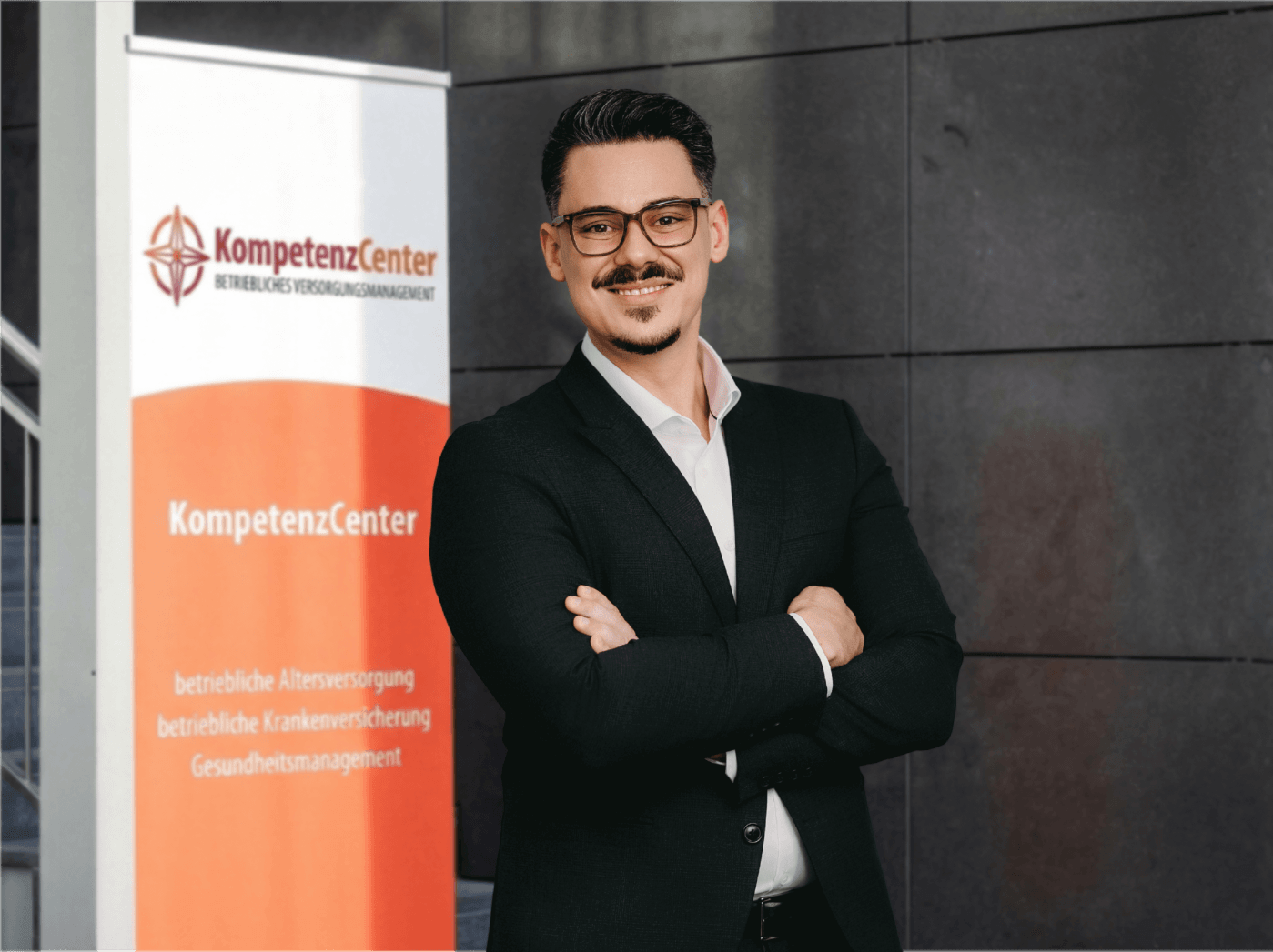 Pierre Maurice Schmidt - KompetenzCenter Firmen